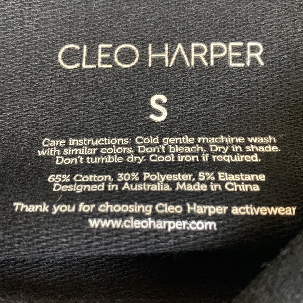 Cleo Harper Dexter Sweater - Picture 3 of 6